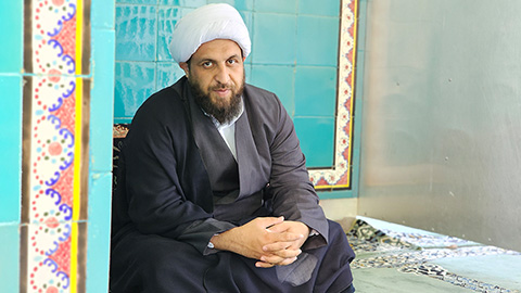با تقوی هیچ عملی کوچک نیست
