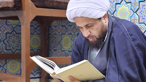 مدافعــــان حــــرم